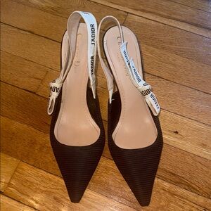 J'Adior Slingback Pump Size 40